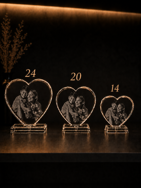 Glasform 14 beleuchtet mit Gravur